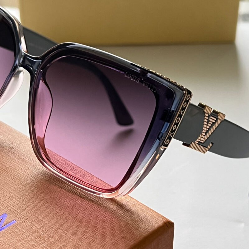 عینک دودی زنانه Louis Vuitton کد 0067 - Image 3