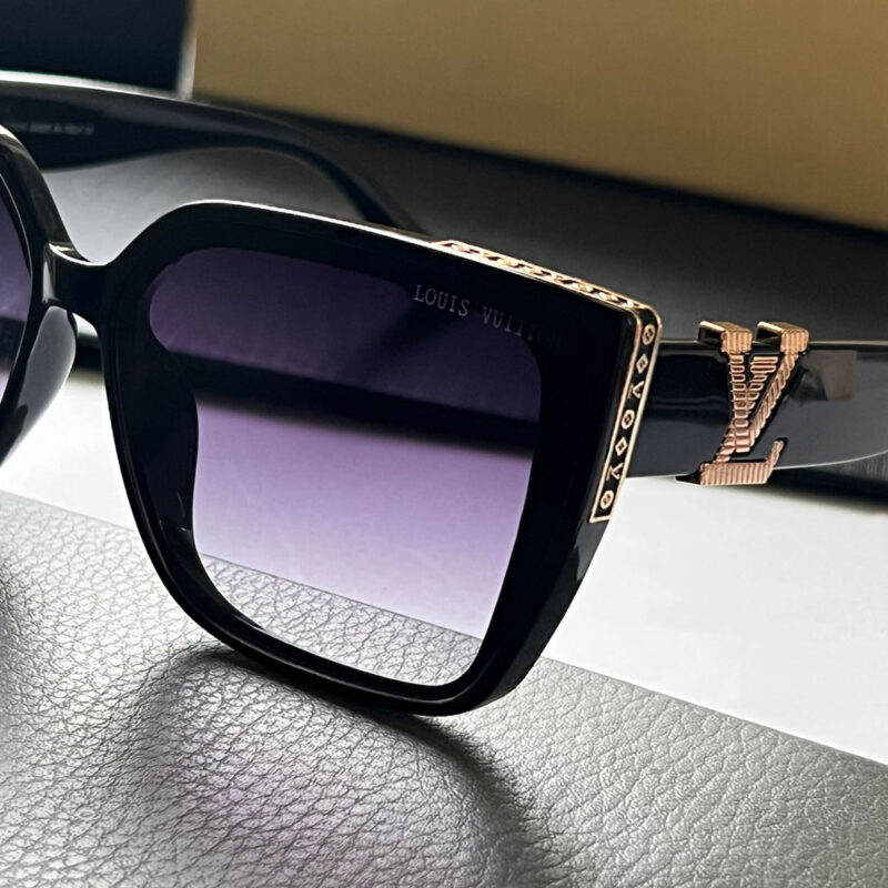 عینک دودی زنانه Louis Vuitton کد 0069 - Image 2
