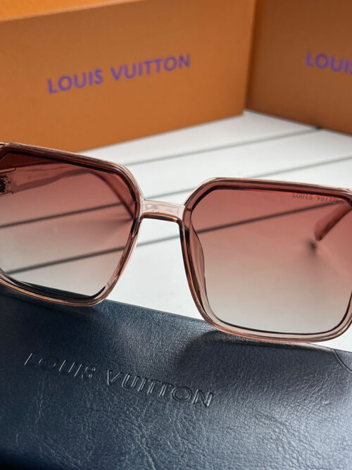 عینک آفتابی louis vuitton زنانه کد 00153