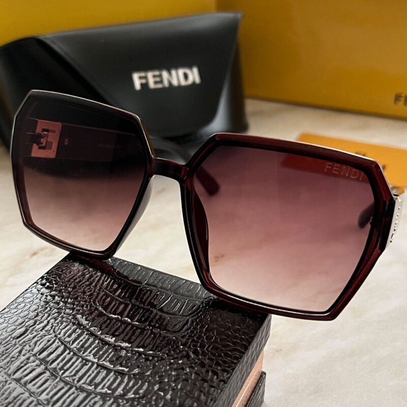 عینک آفتابی Fendi زنانه کد 00201 - Image 2