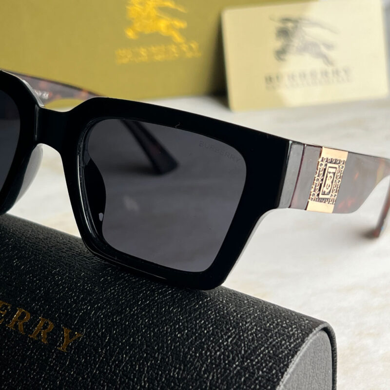 عینک دودی burberry زنانه کد 00244 - Image 3