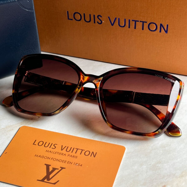 عینک آفتابی زنانه Louis Vuitton