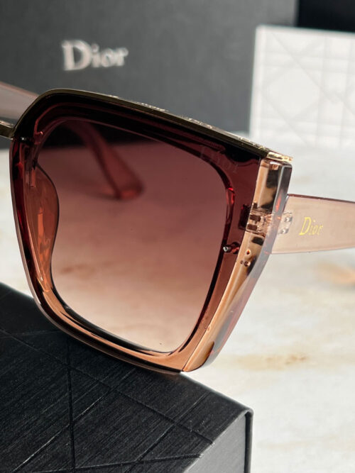 عینک آفتابی Dior زنانه کد 00354