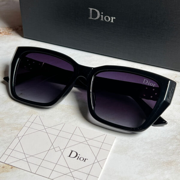 عینک دودی زنانه Dior