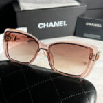 عینک آفتابی شنل زنانه کد 00375 - Image 2