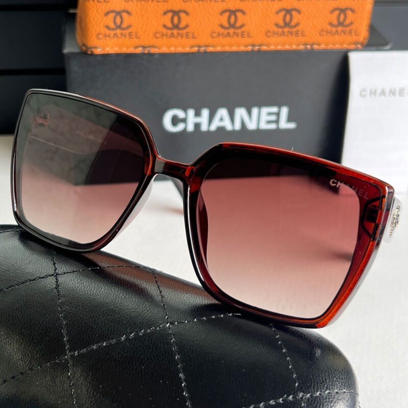 عینک آفتابی زنانه Chanel کد 00419 - Image 4