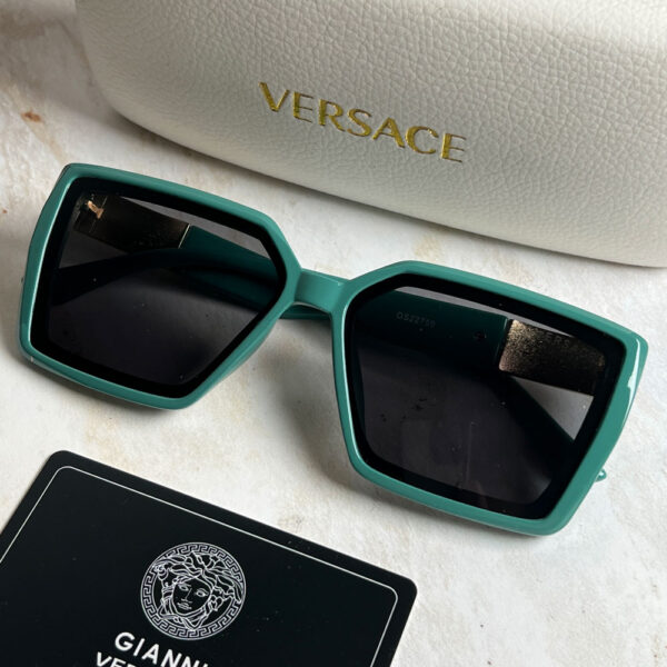 عینک دودی زنانه versace