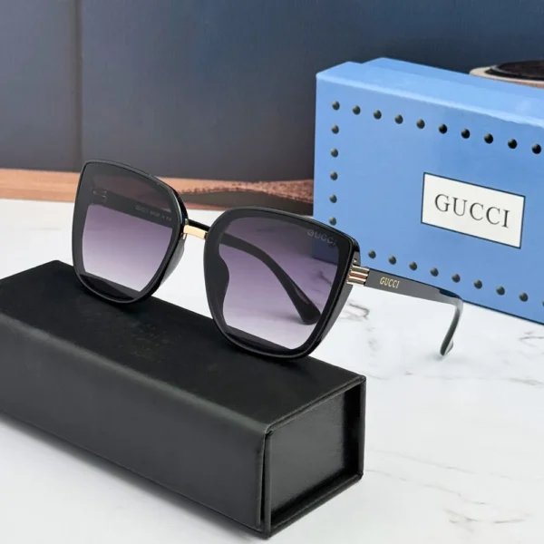 عینک دودی زنانه گوچی Gucci Sunglasses 78001FS