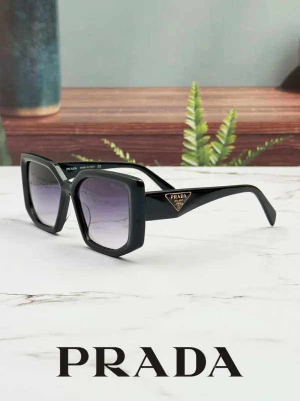 عینک آفتابی زنانه پرادا PRADA Sunglasses PR14ZS