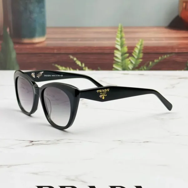 عینک دودی زنانه پرادا PRADA Sunglasses PR29YS